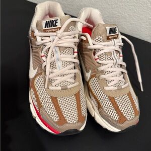 Nike Vomero 5 Brown and Red Sneakers